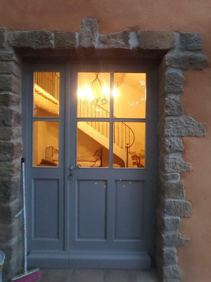 Les Anes De Petit Jean Hotell Pierrefeu-du-Var Eksteriør bilde
